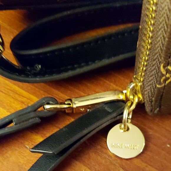 Nine West Crossbody and Wallet - Picture 2 of 7